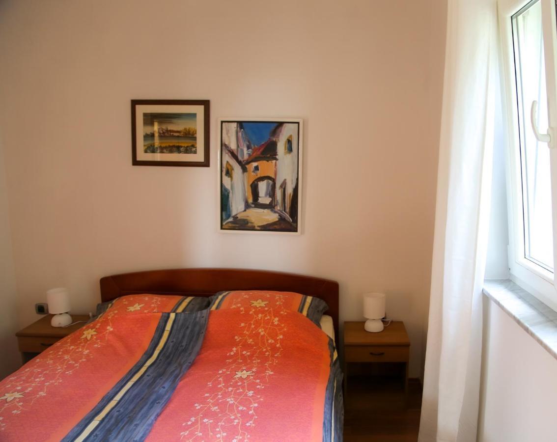 Apartment G&S Jadranovo Bagian luar foto