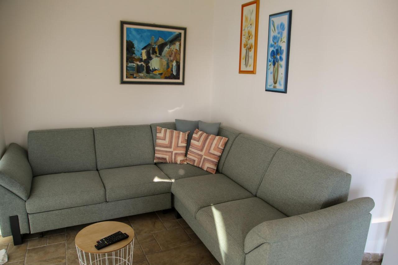 Apartment G&S Jadranovo Bagian luar foto